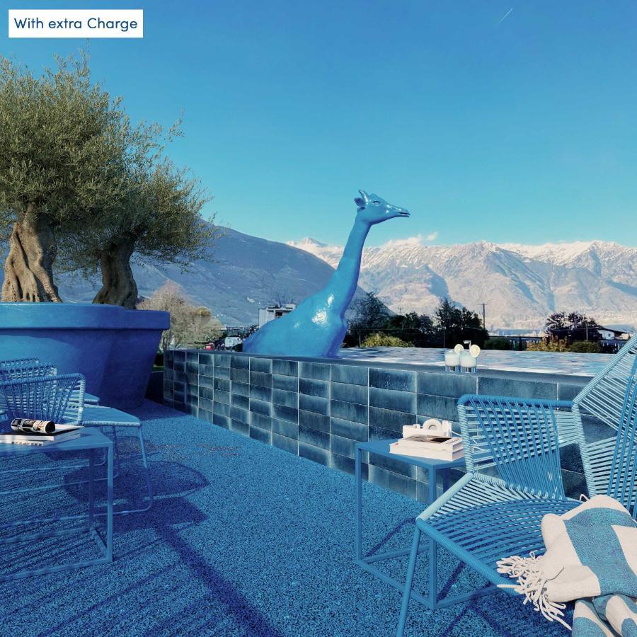 Schlosshof Charme Resort - Hotel & Camping Lana Exterior foto